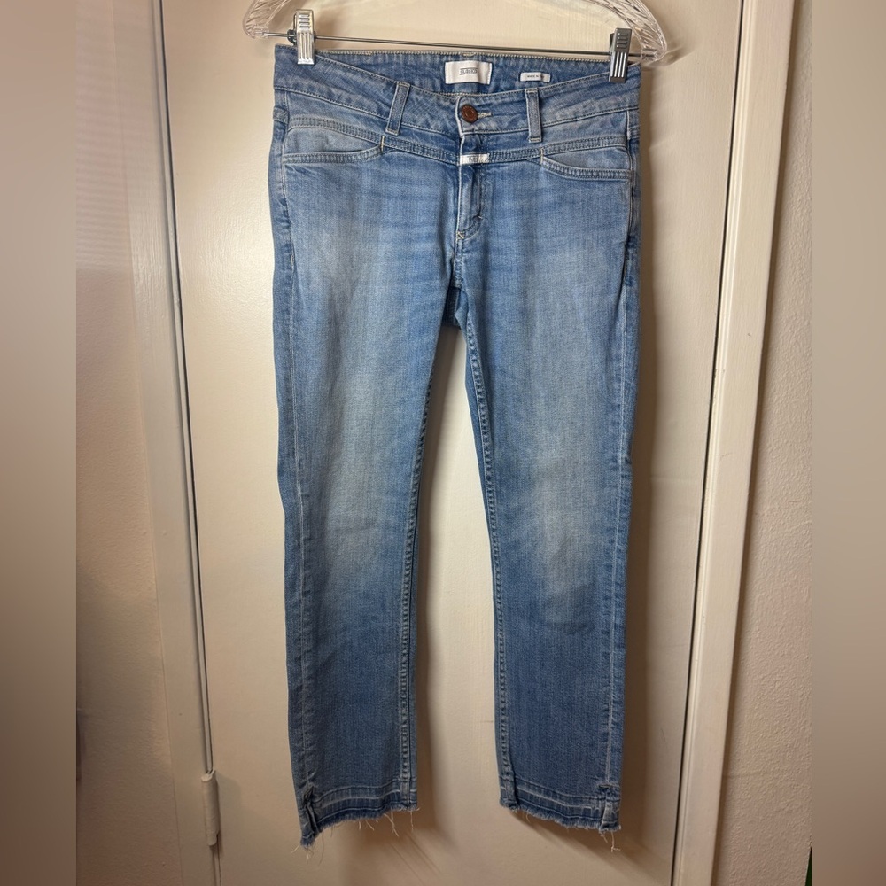 Closed Light Blue Ankle & Cropped Jeans